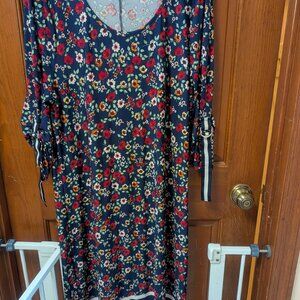 Women's floral dress, size XLarge